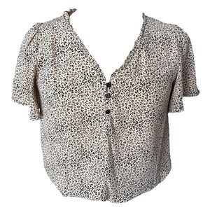 🐆 URBAN Romantics Neutral Animal Print Top, Short Sleeve, Ruffle, Size Medium